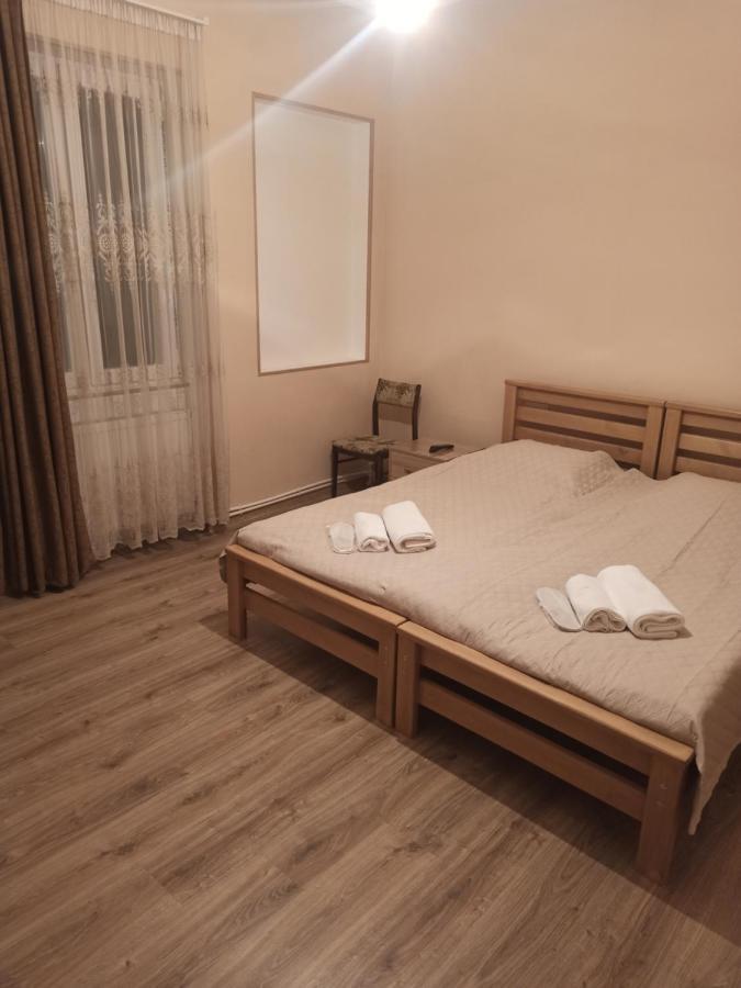 Bal'S House Hotell Tbilisi Exteriör bild